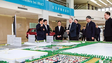 市委書記尹力調(diào)研北汽集團(tuán)：堅(jiān)持聚焦主業(yè)，做好“高新特”文章